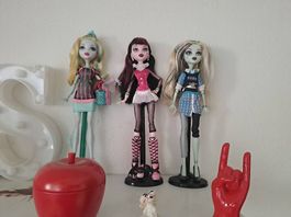 Monster High Puppen-Set  3 originale Puppen  CHF 150 