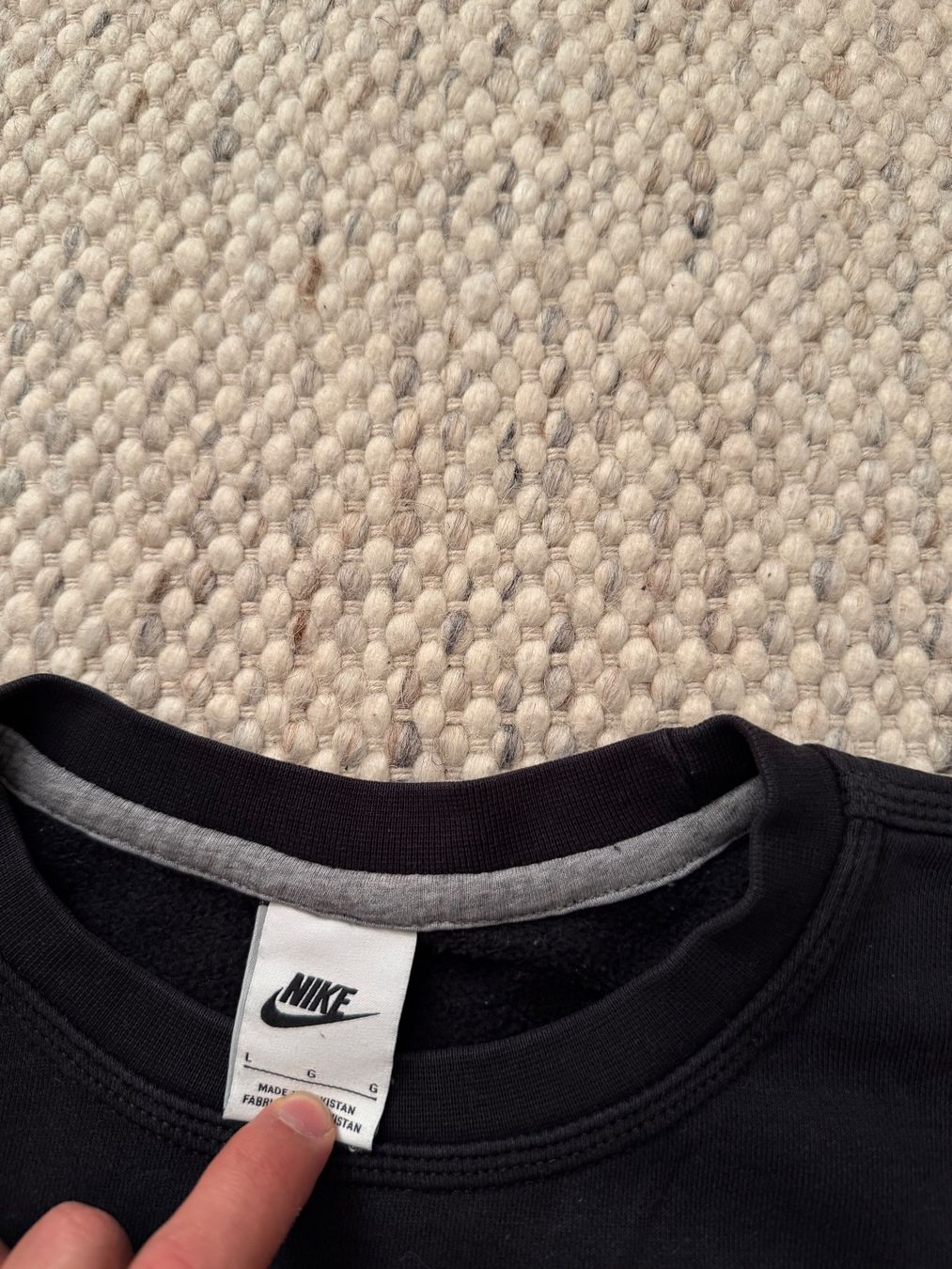 Nike Pullover & Sweatshirts: Nike sweatshirt – Gebraucht aus Solothurn von J_93 2