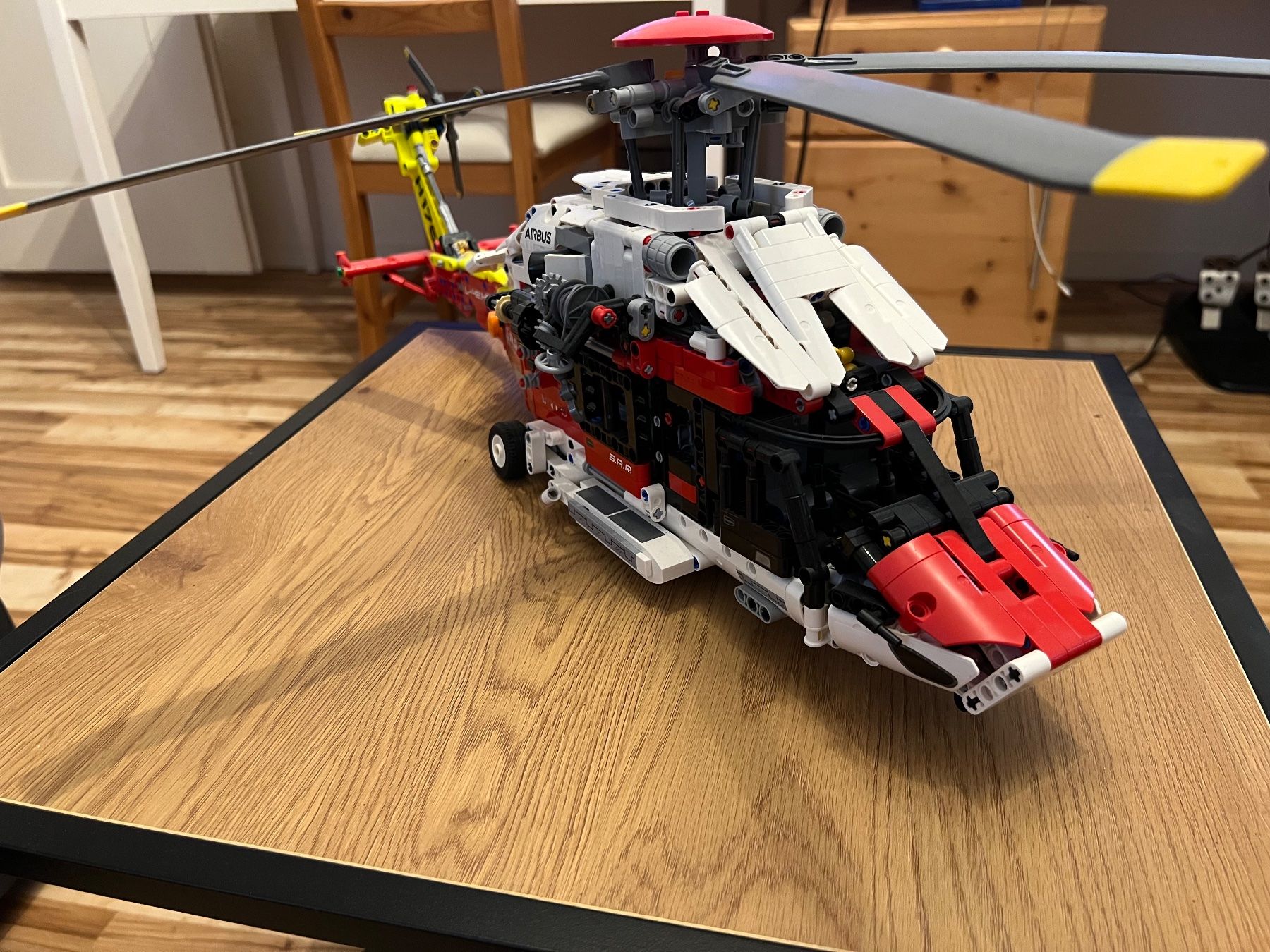 Lego Baukästen: Lego Technic Set 42145 – Gebraucht aus Pfäffikon SZ von ste_j58w 1
