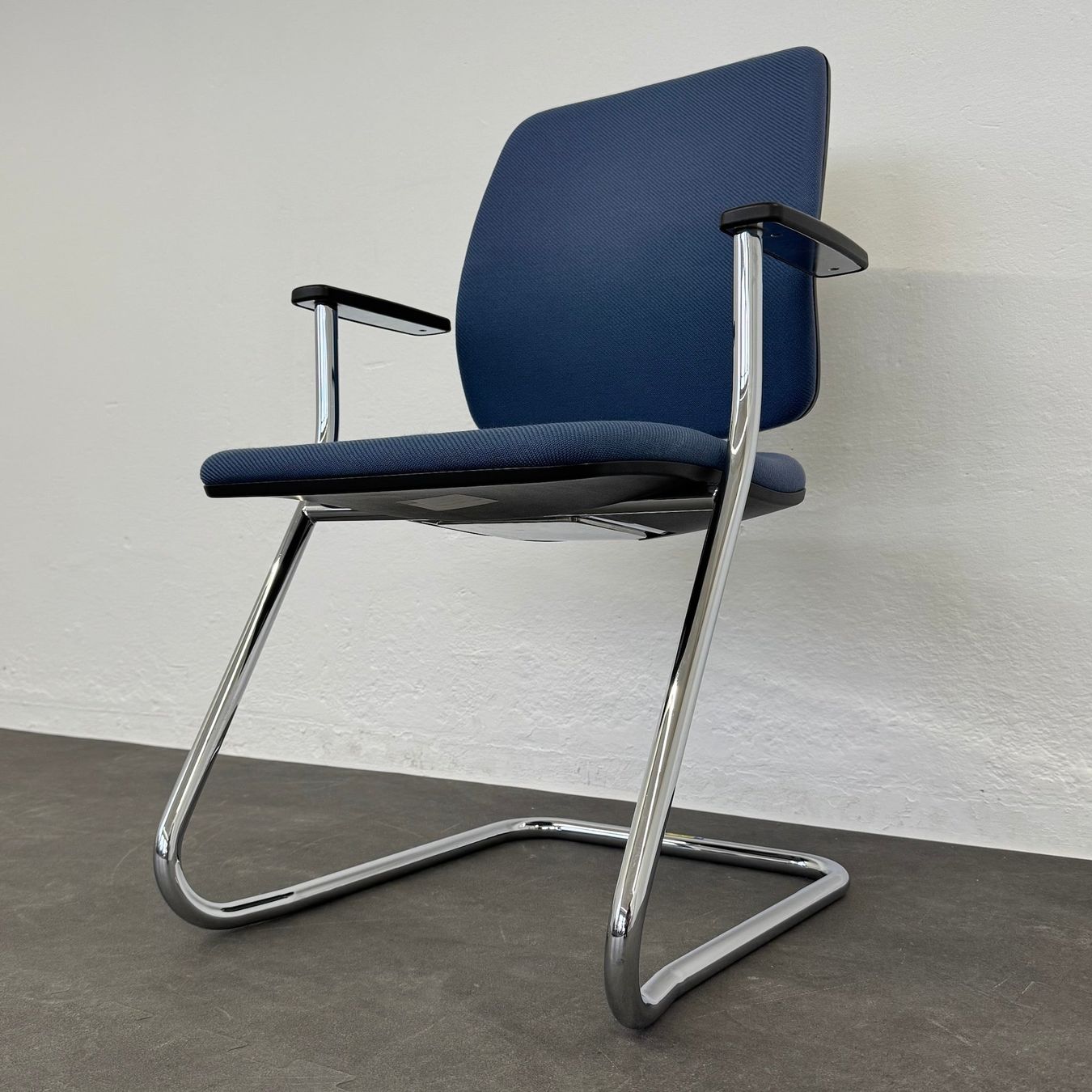 Sedus Sedie: Sedus Early Bird Freischwinger – Usato da Schönenwerd venduto da mcofficeshop 6