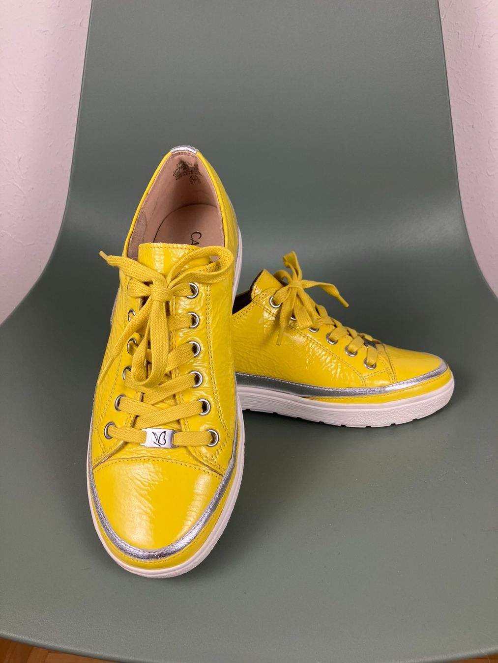 Scarpe da donna: CAPRICE Ledersneaker Gr.4,5 (37,5) – Usato da Laupen ZH venduto da kar_lfz6 3
