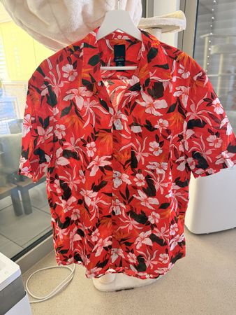 H&M Herren Hemd Blumenmuster Rot Gr. L 