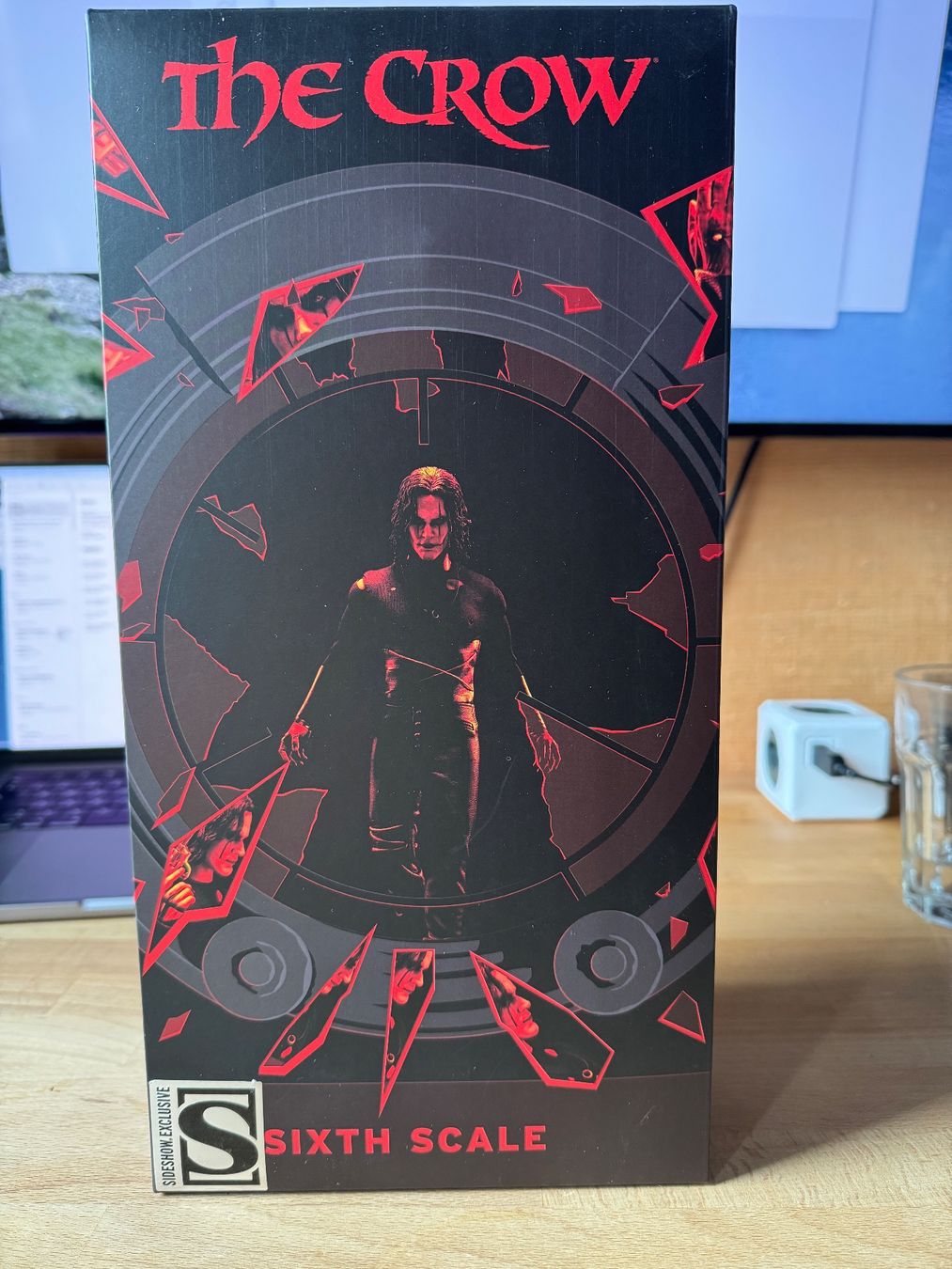 Hot Toys Statuette: The Crow by Sideshow Collectibles – Nuovo e nell'imballaggio originale da Nyon venduto da jmgech 3