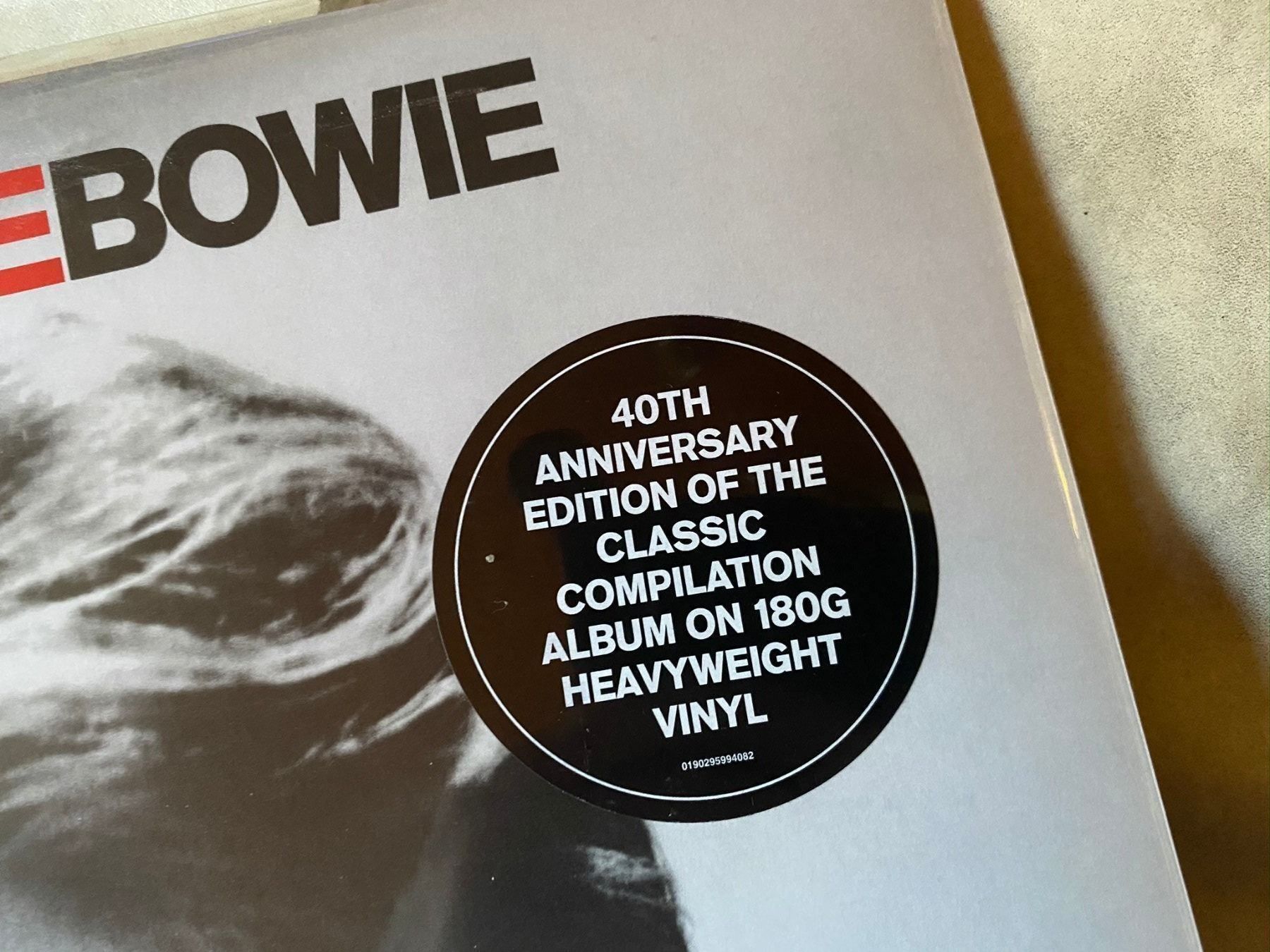 Dischi in vinile: David Bowie - Changesonebowie LP 2016 – Nuovo (secondo la descrizione) da Basel venduto da VinylLover68 2