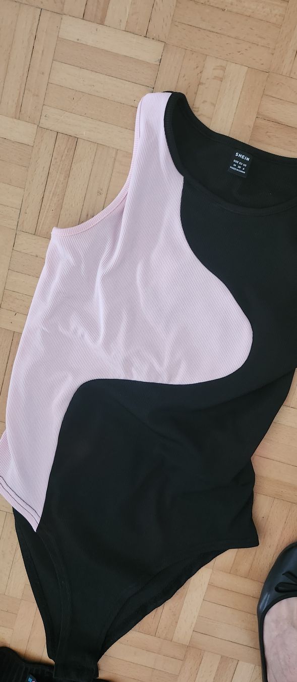 Top: Body Set Gr. M - sehr schön – Nuovo (secondo la descrizione) da Basel venduto da lucyia 1