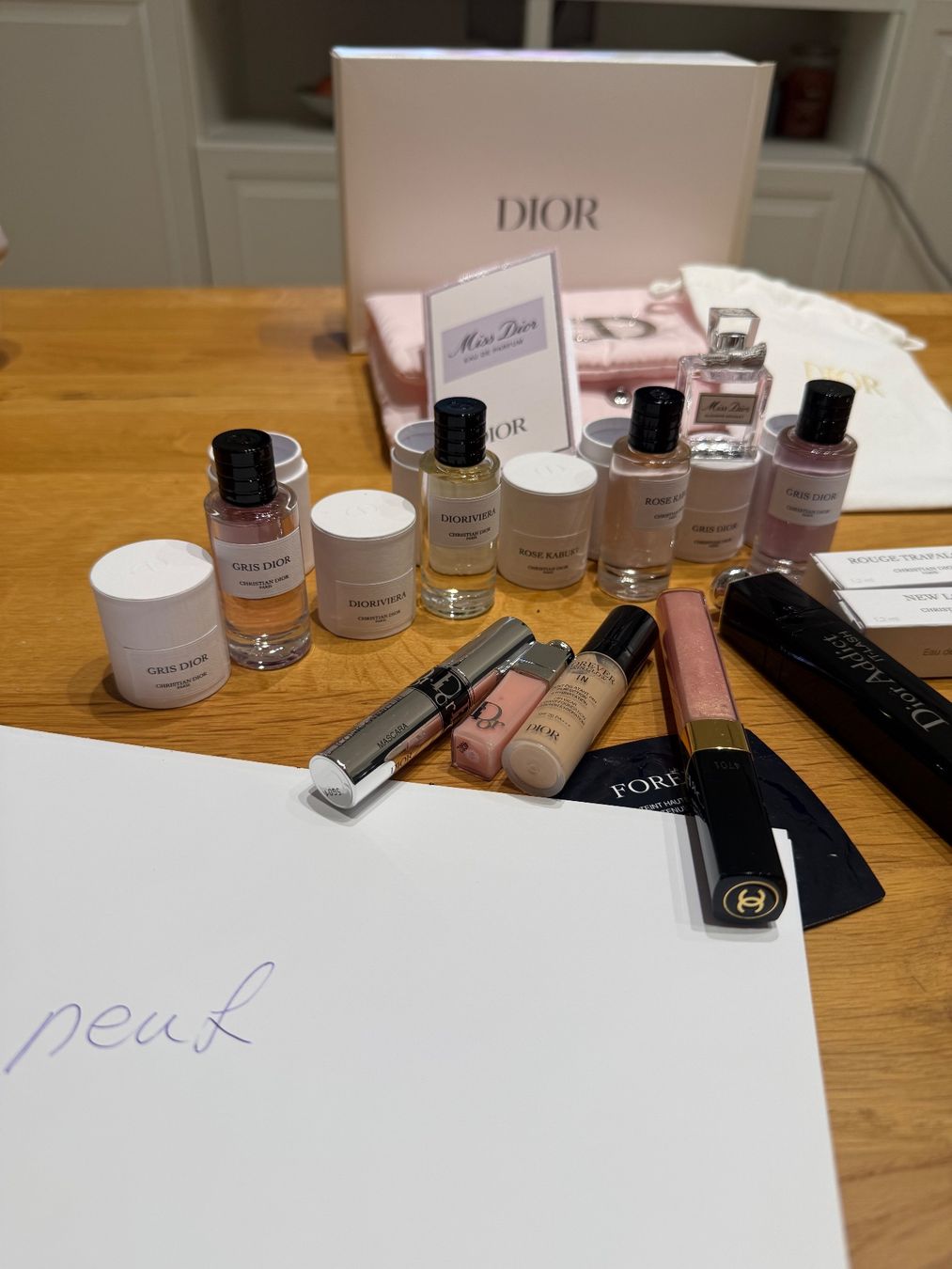 Make-up: Dior/Chanel ( Dior Privée), Hermes privée – Usato da St-leonard venduto da Lilliii 4