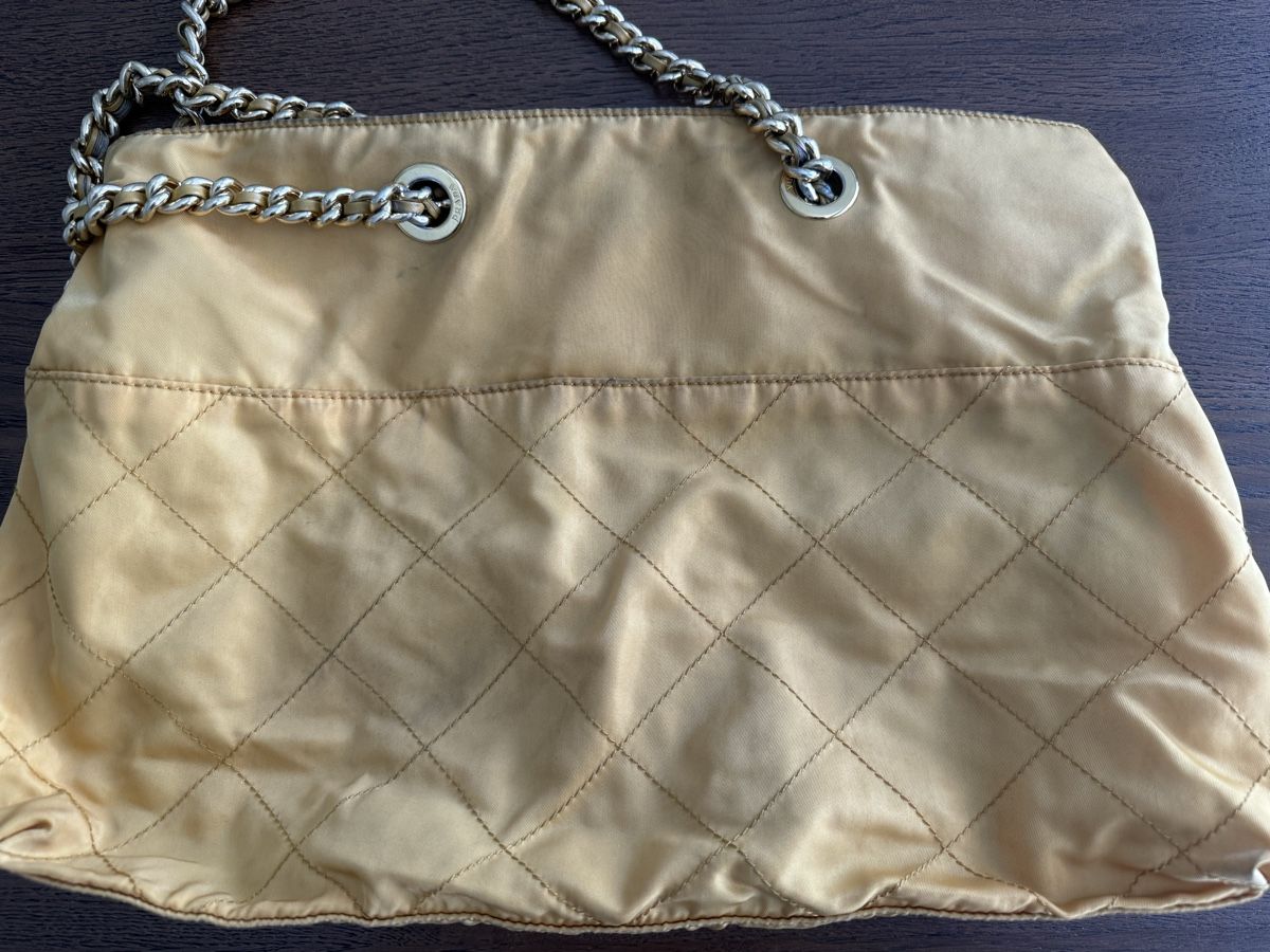 Prada Borse da donna: Prada Vintage Nylon Handtasche – Usato da Davesco-Soragno venduto da tin_6xjv 2