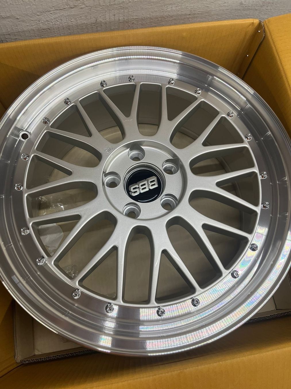 Volkswagen Cerchioni: BBS Le Mans Design  Golf 7 Golf 8  Audi – Nuovo (secondo la descrizione) da Regensdorf venduto da Bani007 7