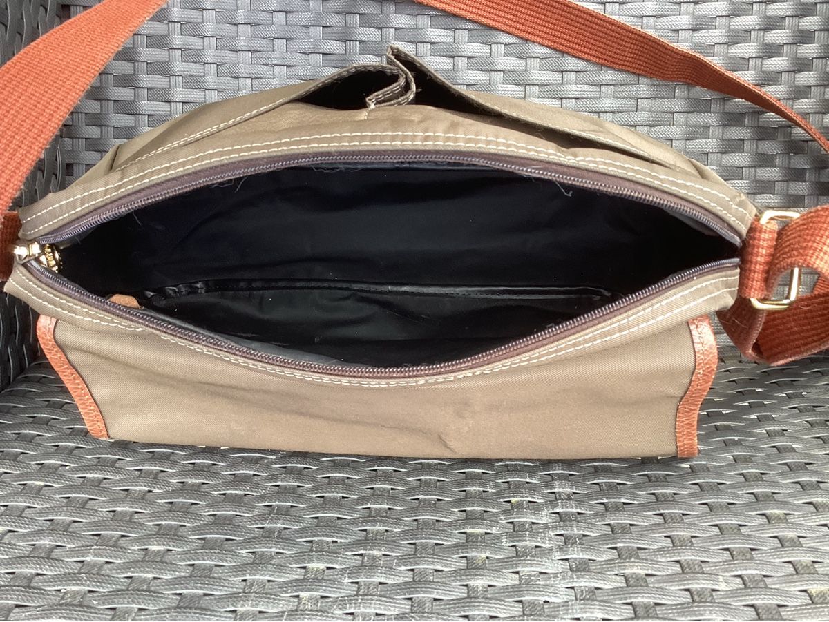Longchamp Borse: Longchamp Tasche grün-braun – Usato da Rheinfelden venduto da est_vy9j 6