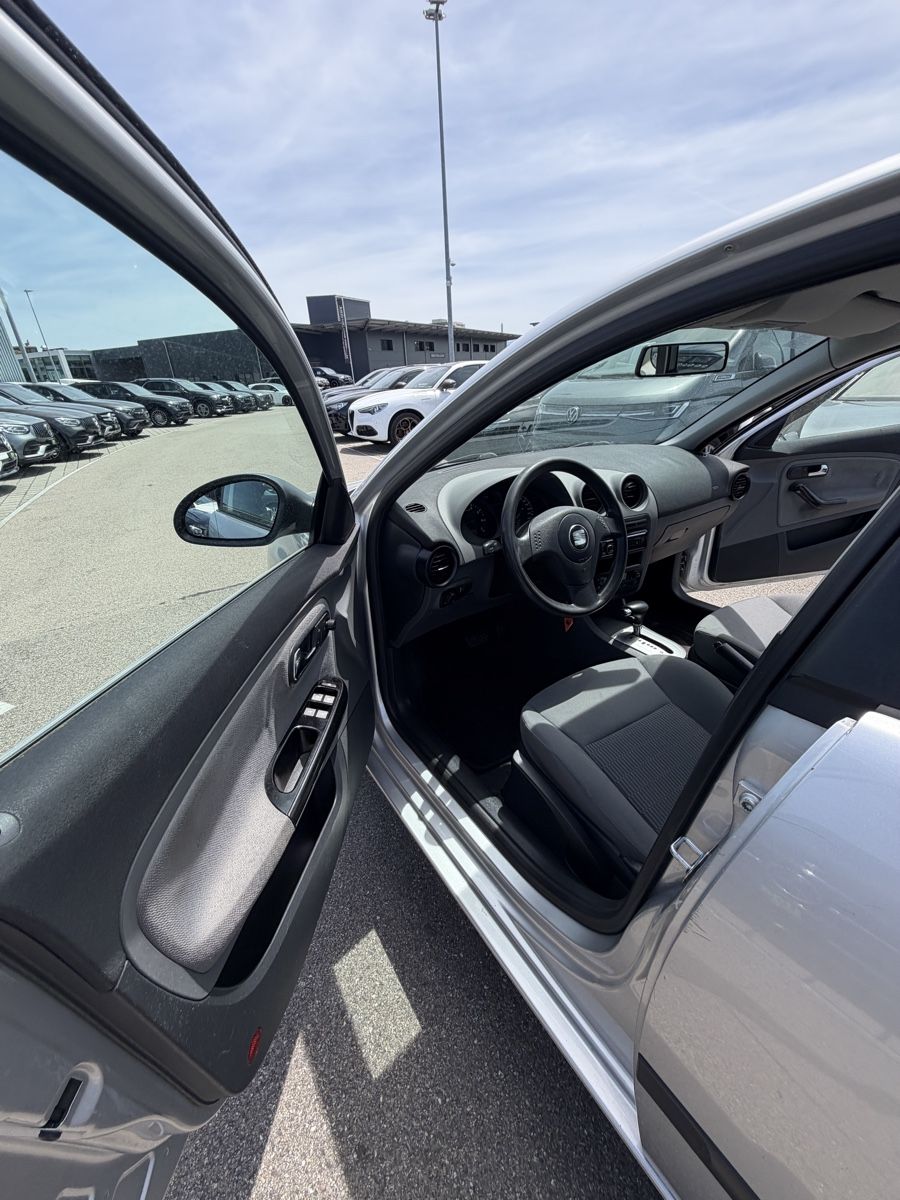 Seat Automobili: Seat Ibiza Automat 1.4l – Usato da Sirnach venduto da dje_n2zn 8