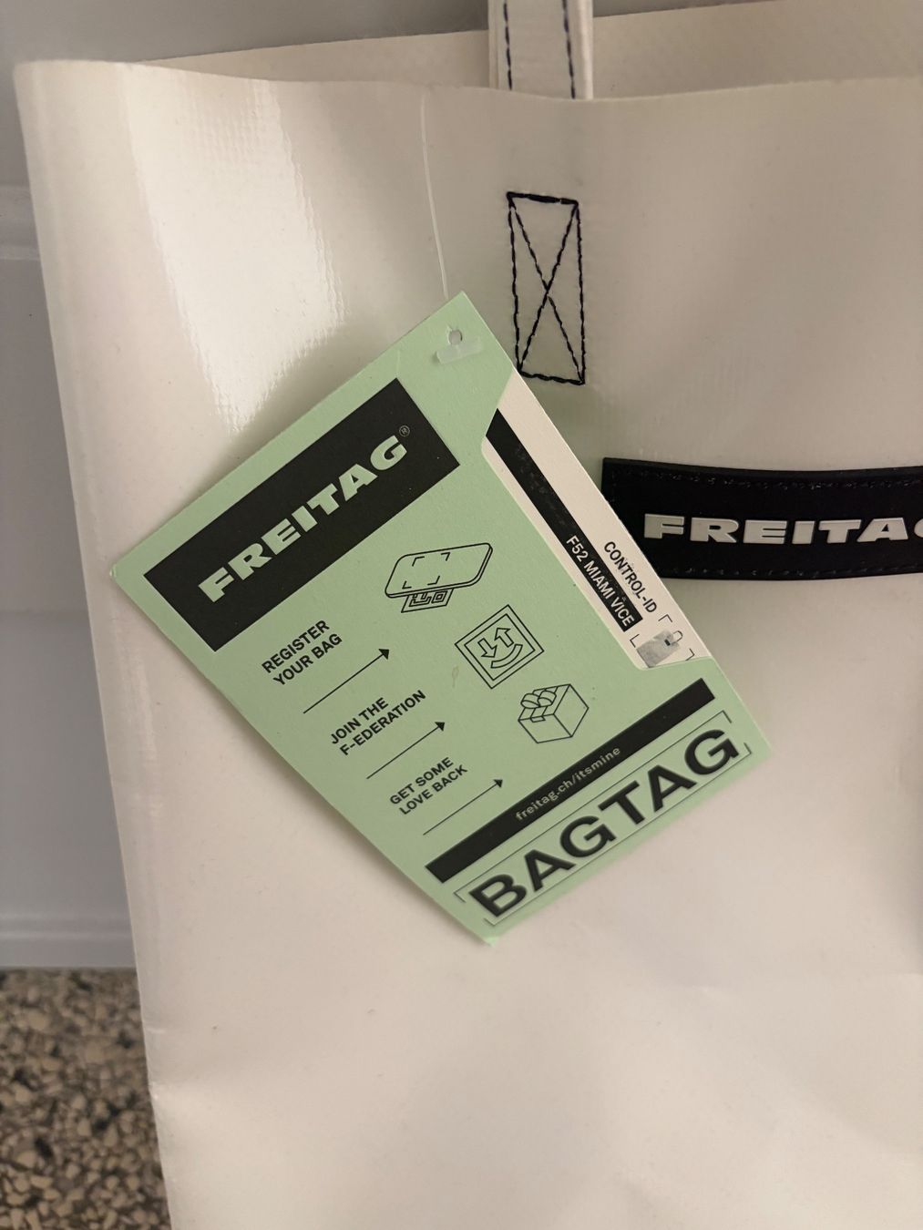 Freitag Taschen: Freitag F52 Miami Vice – Neu (gemäss Beschreibung) aus Zürich von Son_77 3