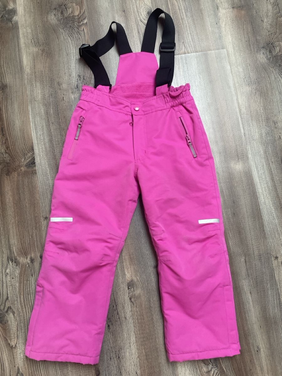 Lotti & Set di vestiti: Schneekleiderpaket 110/116 – Usato da Nänikon venduto da broug 1