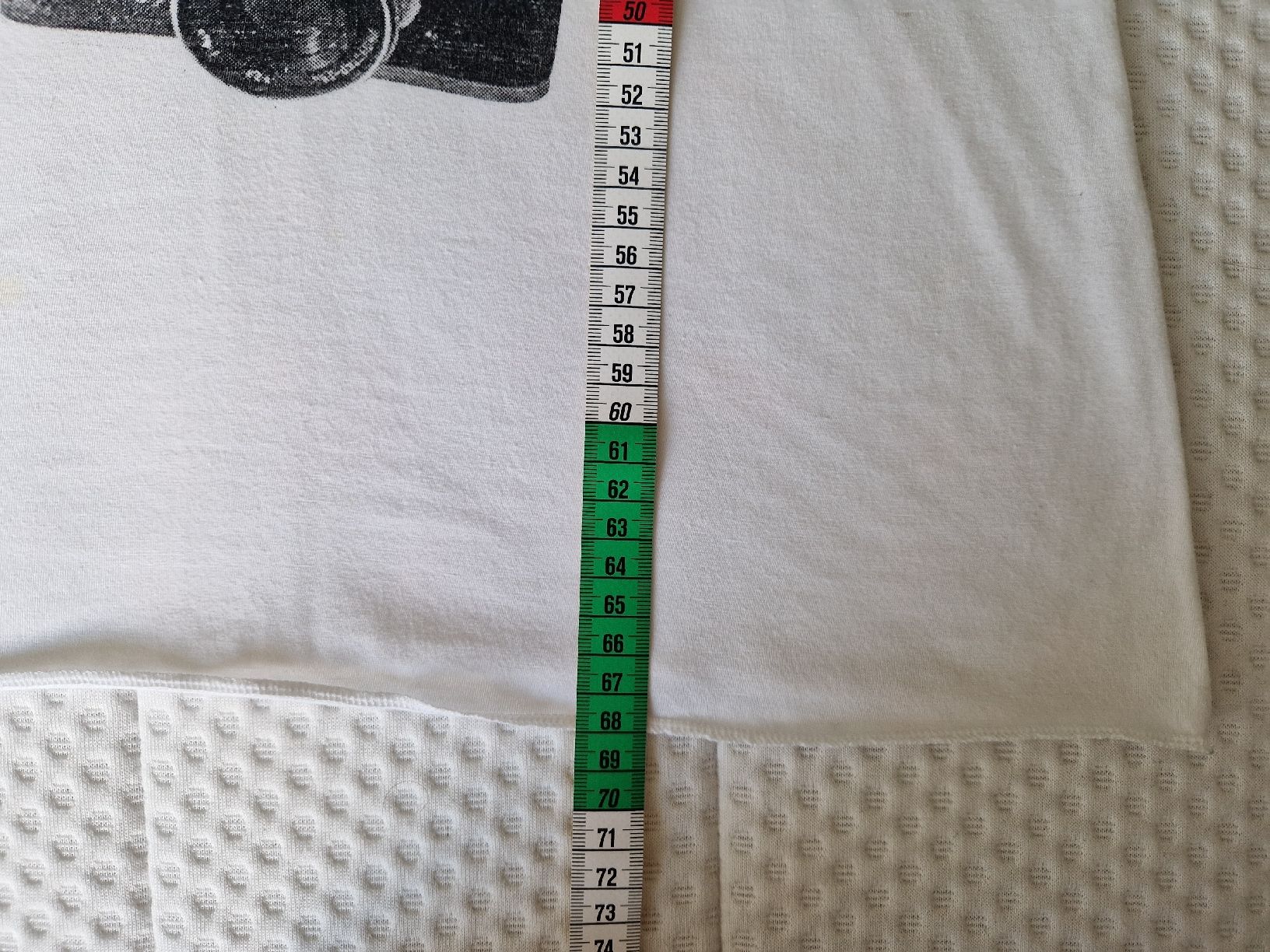 T-shirt: Débardeur – Usato da Lausanne venduto da mgo_yx25 1