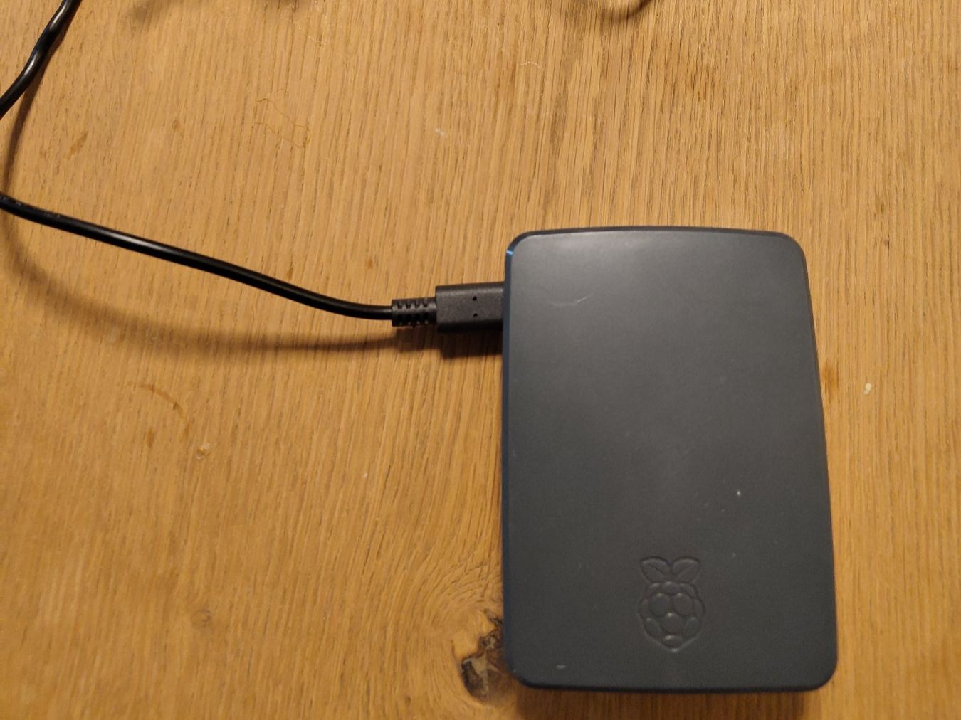 Raspberry Pi PC: Raspberry Pi 4 Model B 1GB RAM mit Netzteil und Gehäuse – Usato da Oberrohrdorf venduto da Mnussbi63 2