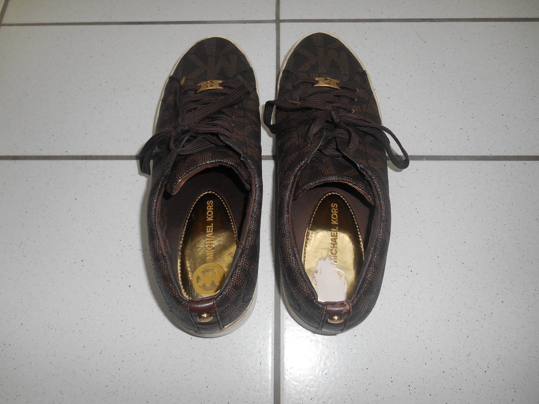 Michael Kors Damenschuhe: Michael Kors Leder Sneaker Grösse 38.5 – Gebraucht aus Basel von chien008 3