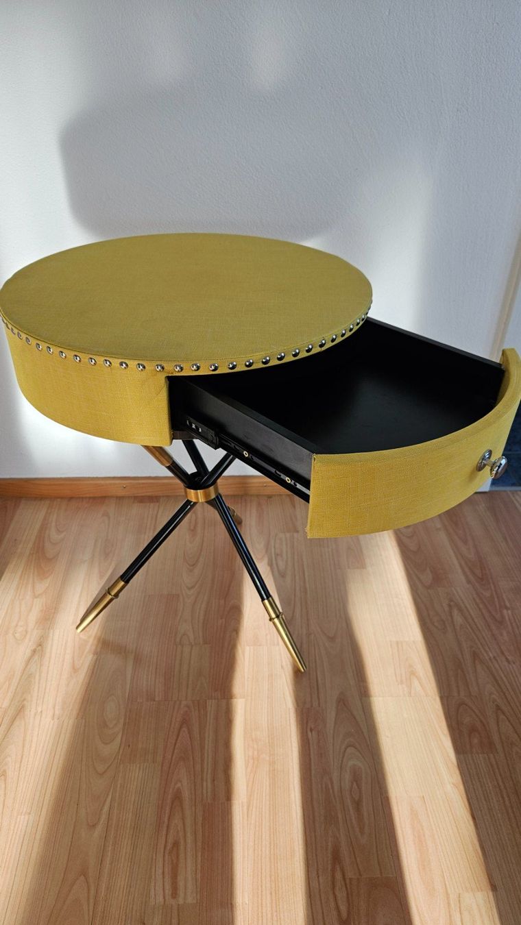 Tische: Designer Trommeltisch gelb gold – Gebraucht aus Untervaz von FullFlap777 2