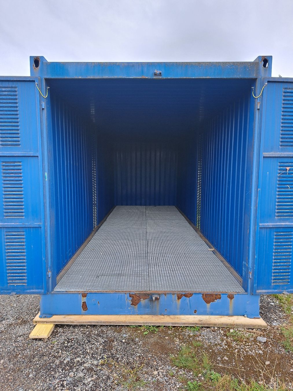 Contenitori edile: Lagercontainer Gefahrstoffcontainer Seecontainer mit Wanne – Usato da Schwarzenburg venduto da Dr.Schraube 3
