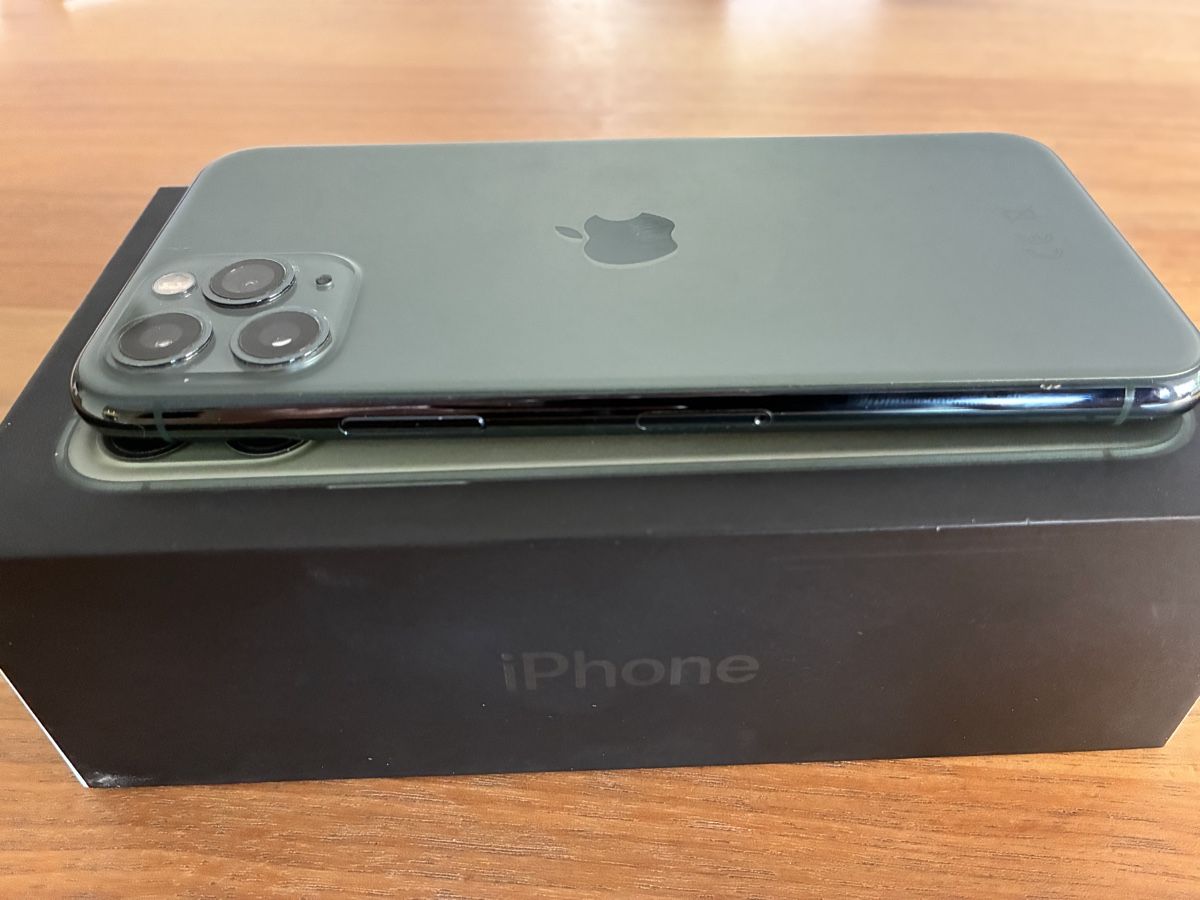 Apple Portables: iPhone 11 Pro vert 64GB – D'occasion à Lausanne par Gabrie 6