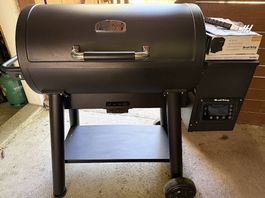 Broil King Crown Pellet 500 Pelletgrill / Smoker