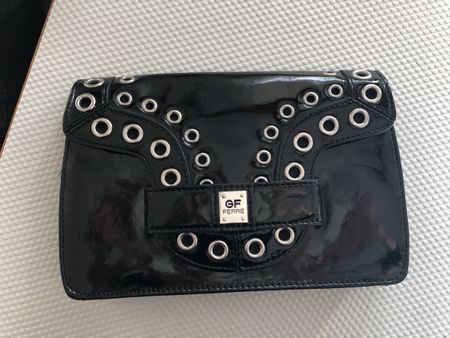 Clutch Gianfranco Ferré