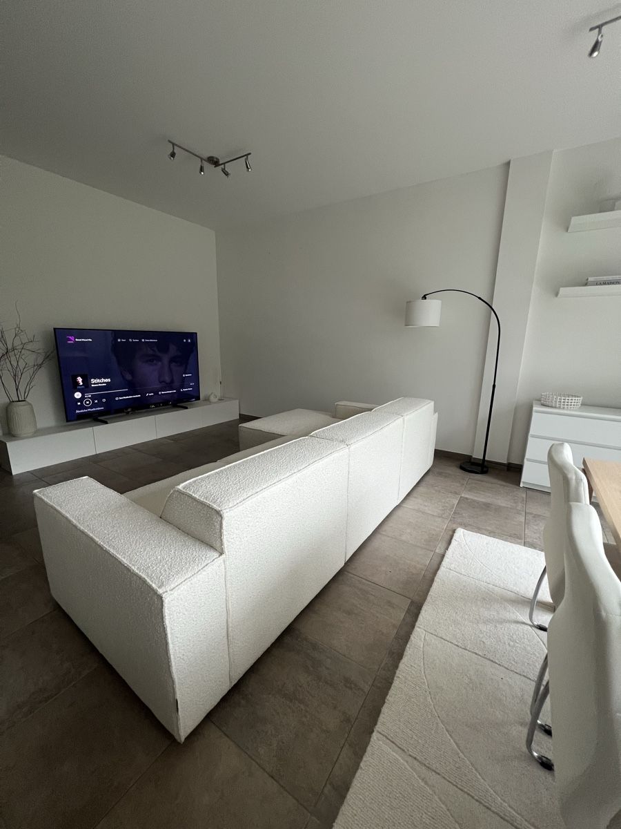 Sofas: Neuwertiges Ecksofa creme weiss, 284cm – Neuf (Voir description) à Biel/Bienne par Monroe222 2