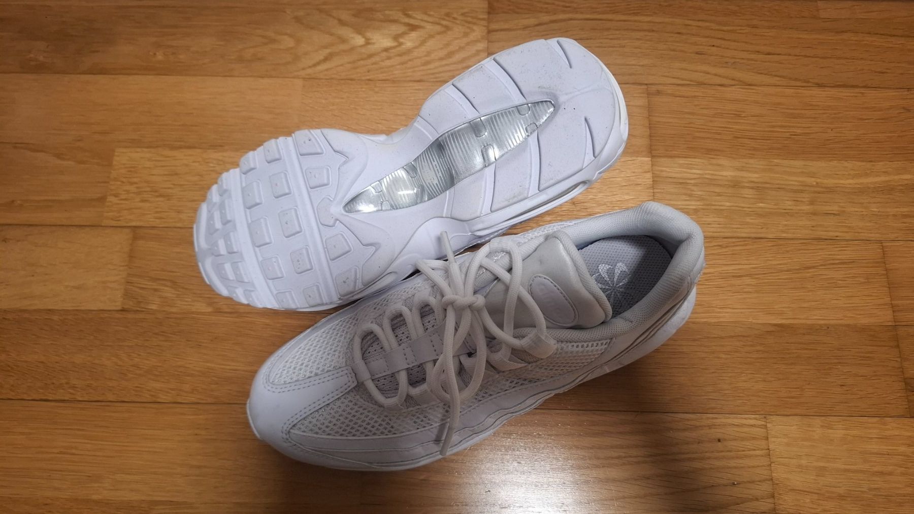 Nike Scarpe da donna: Nike Airmax 95 "Big Bubble" Grösse EUR 39 – Usato da Galgenen venduto da _sarii_._ 1