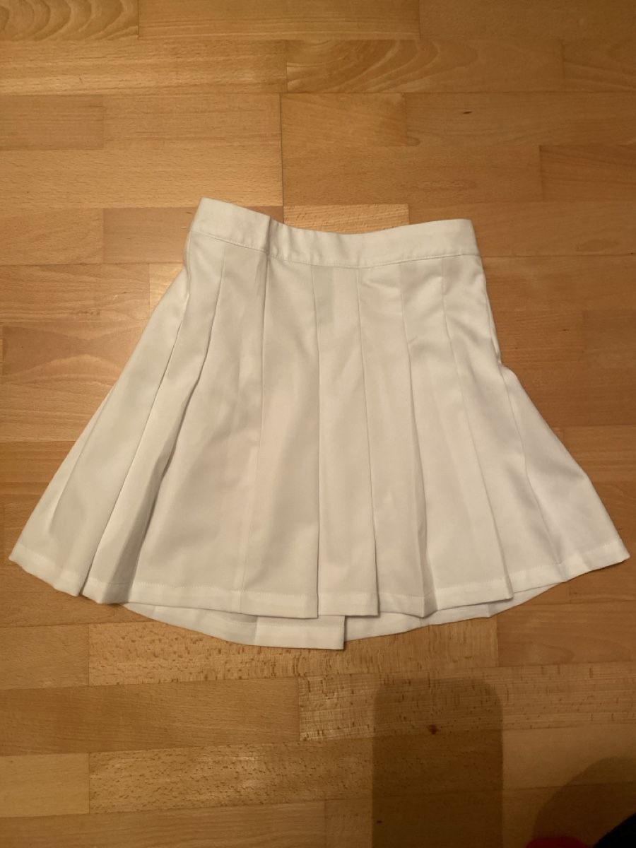 Vestiti & Gonne: Faltenrock Gr. 158 – Usato da Illnau venduto da Dodo115