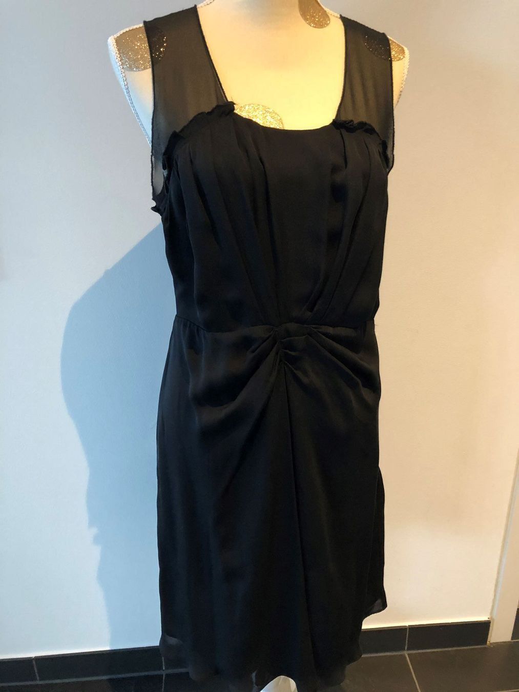 Michael Kors Kleider: Robe en soie noire Michael Kors taille 38 – Neu (gemäss Beschreibung) aus Lausanne von Flo1006