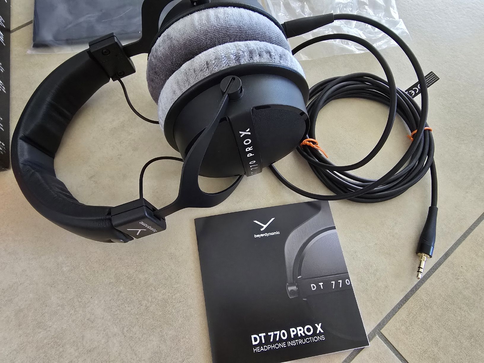 Beyerdynamic Casques audio: Beyerdynamic DT 770 PRO X – D'occasion à Rickenbach b. Wil par VeryLovelyThings 2