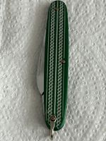 Taschenmesser grün mit zwei Klingen guter Zustand