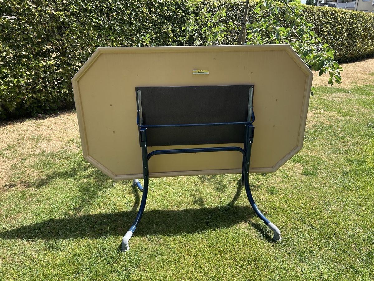 Tische: Garten- Klapptisch ab 1 Fr.  – Gebraucht aus Weinfelden von Migsu 3