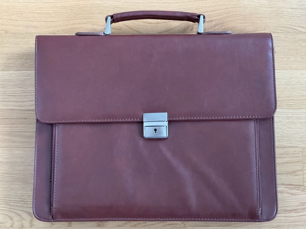 Koffer & Taschen: Aktentasche – Gebraucht aus Zug von sil_j6rl