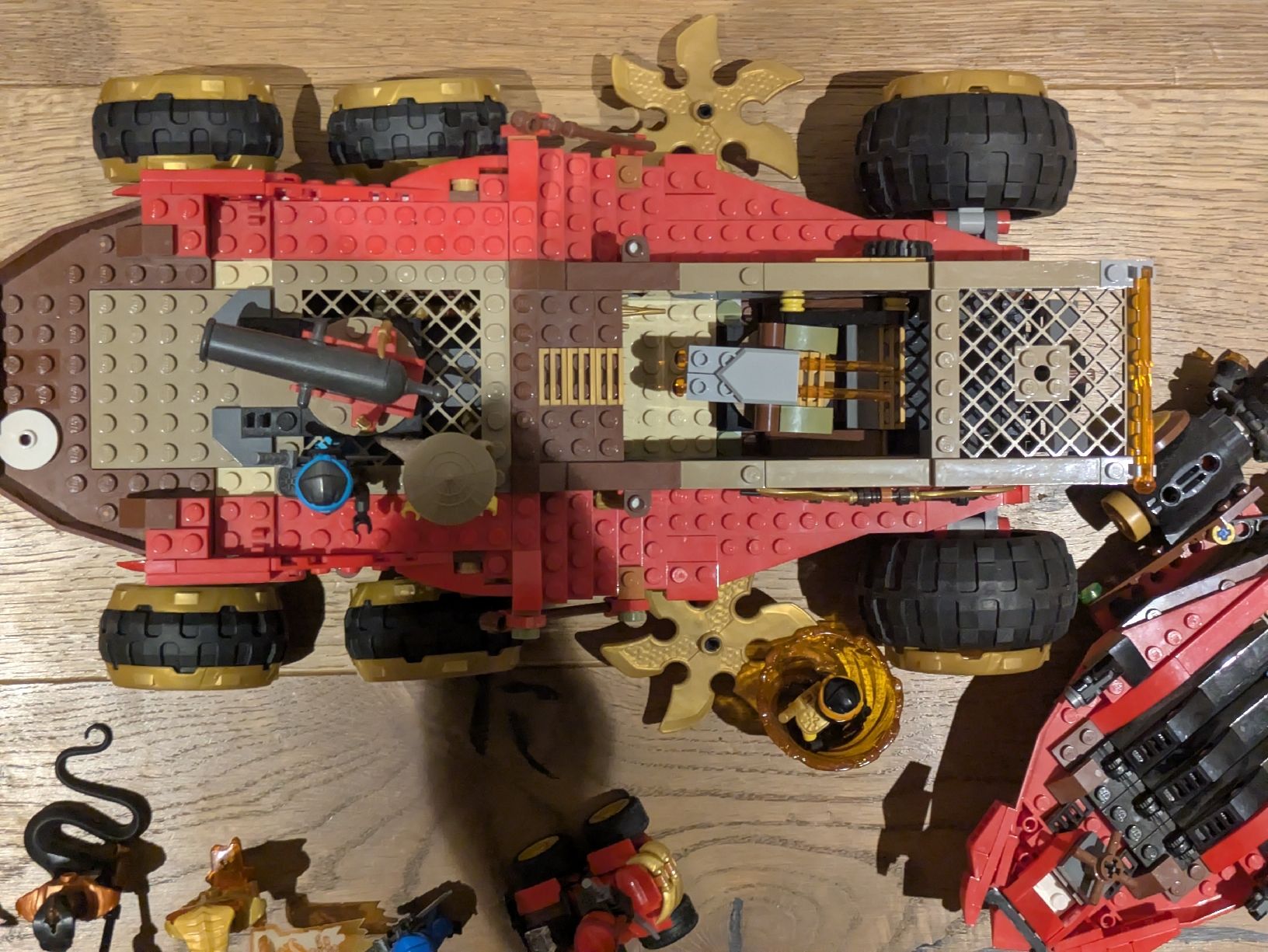 Lego Jouets: LEGO Ninjago, Das fliegende Ninja-Schiff. – D'occasion à Sarnen par k_d_j8gq 2