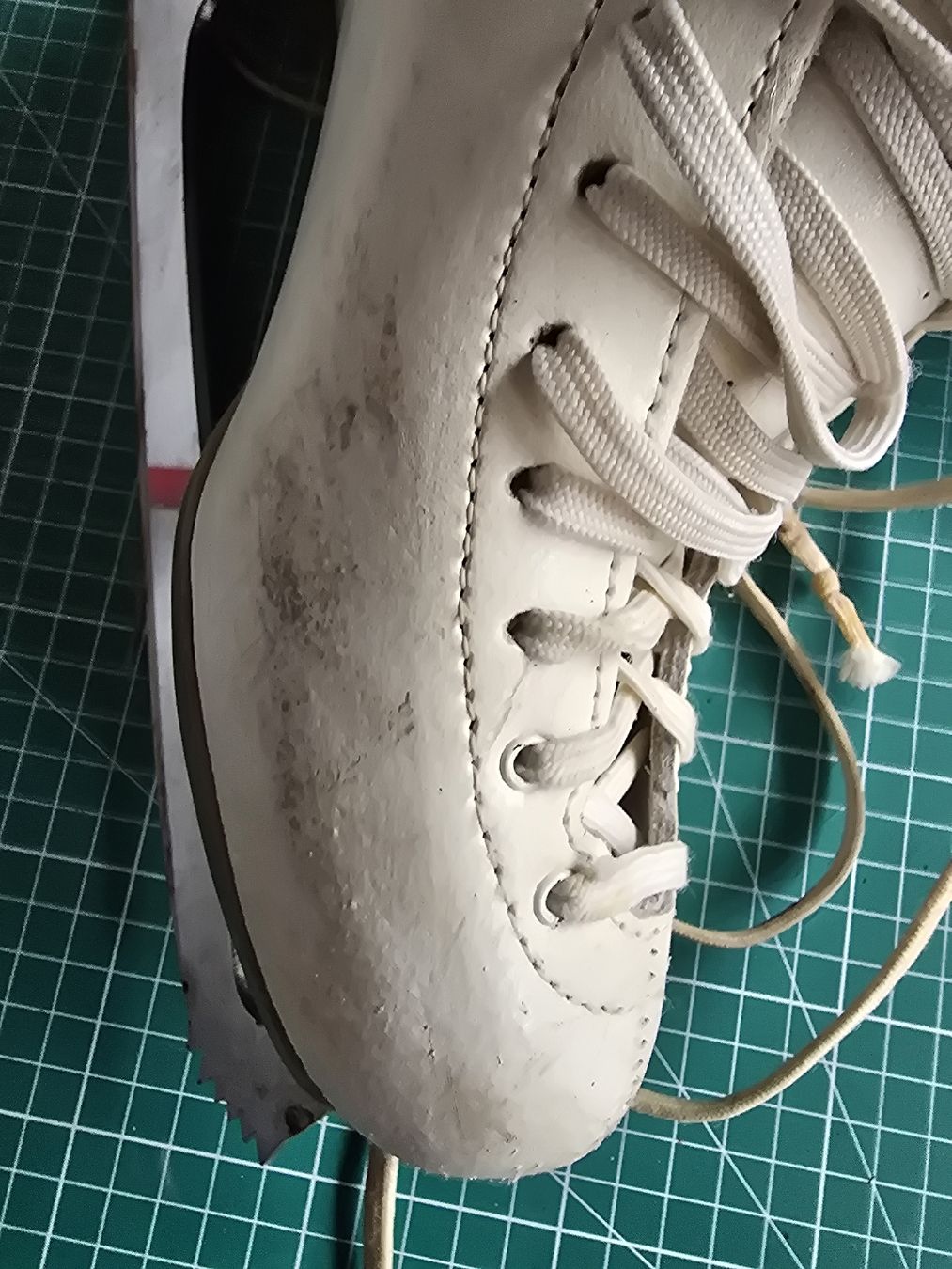 Schlittschuhe: patin à glace dur RISPORT made in Italy – Gebraucht aus St-Imier von orp_2wsv 2