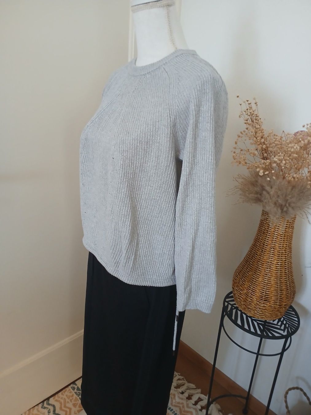 Massimo Dutti Pullover & Sweatshirts: Massimo Dutti Pullover, BW/Viskose – Gebraucht aus Luzern von Tavolna 1