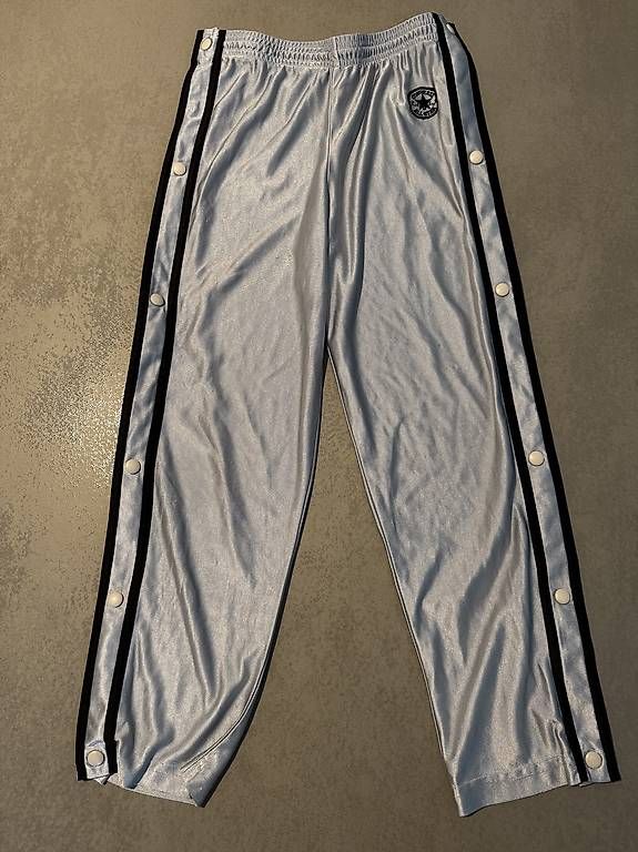 Pantaloni: Pantalone Converse All Star  – Usato da Vacallo venduto da sca_m7kr