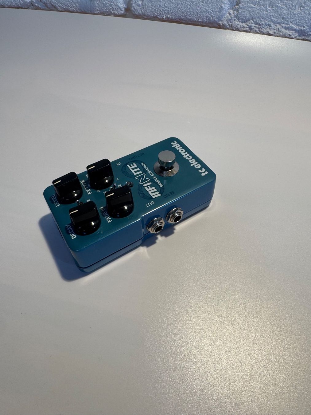Strumenti musicali: TC Electronic Infinite Sample Sustainer – Effektpedal – Usato da Bern venduto da chrigu3014 2