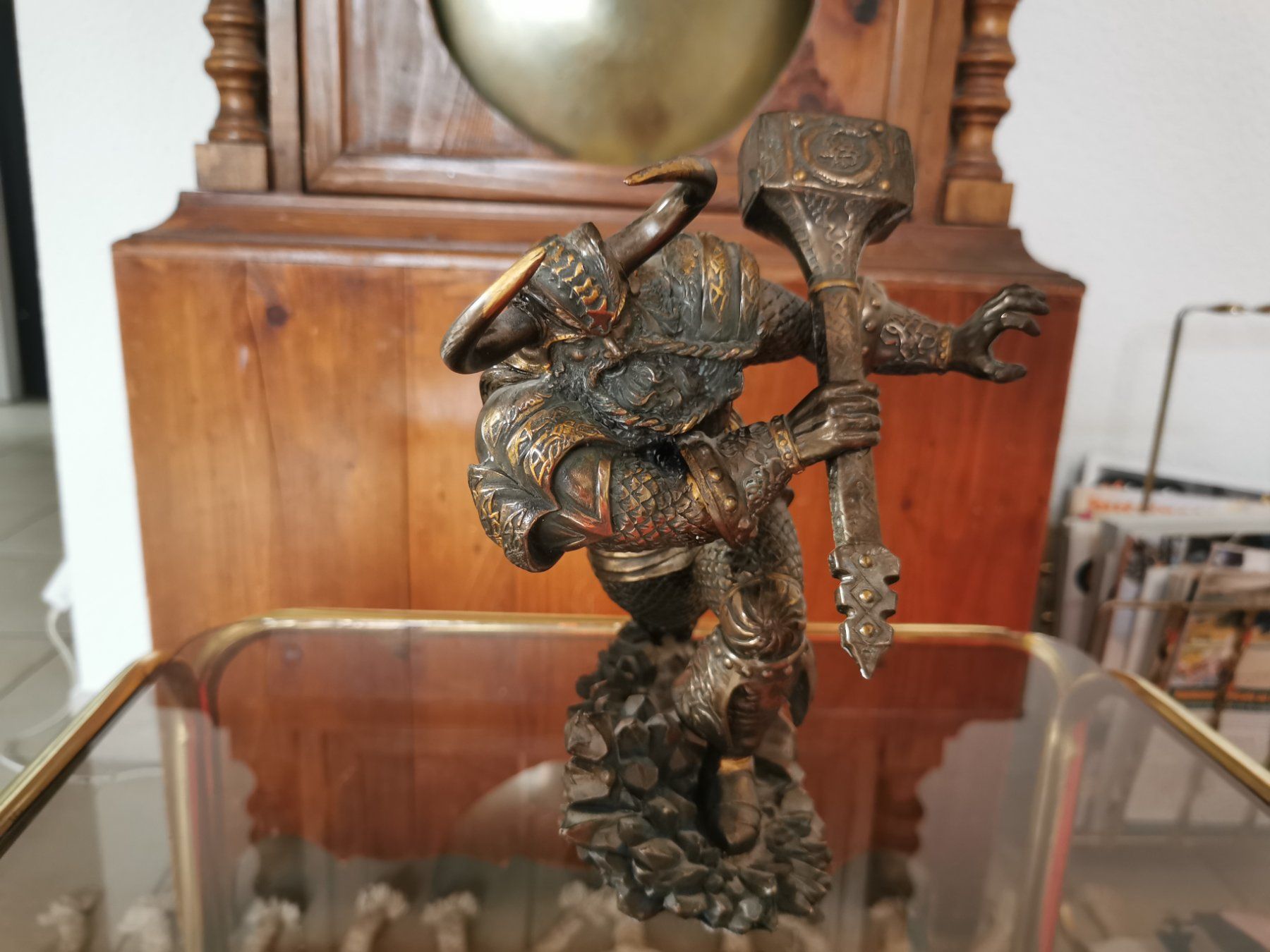 Statuette: Statuette en résine et bronze – Nuovo (secondo la descrizione) da Renens VD venduto da oli_vjm7
