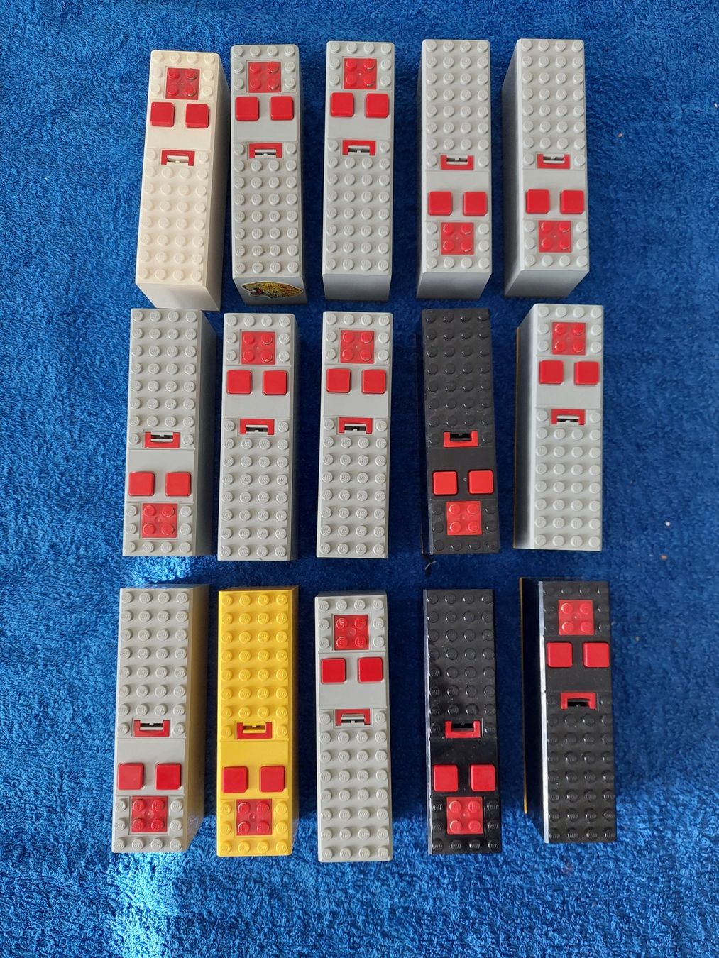 Lego Kit di costruzioni: Lego Batterie Boxen nicht kontrolliert – Usato da Altenrhein venduto da schalumpfi 1