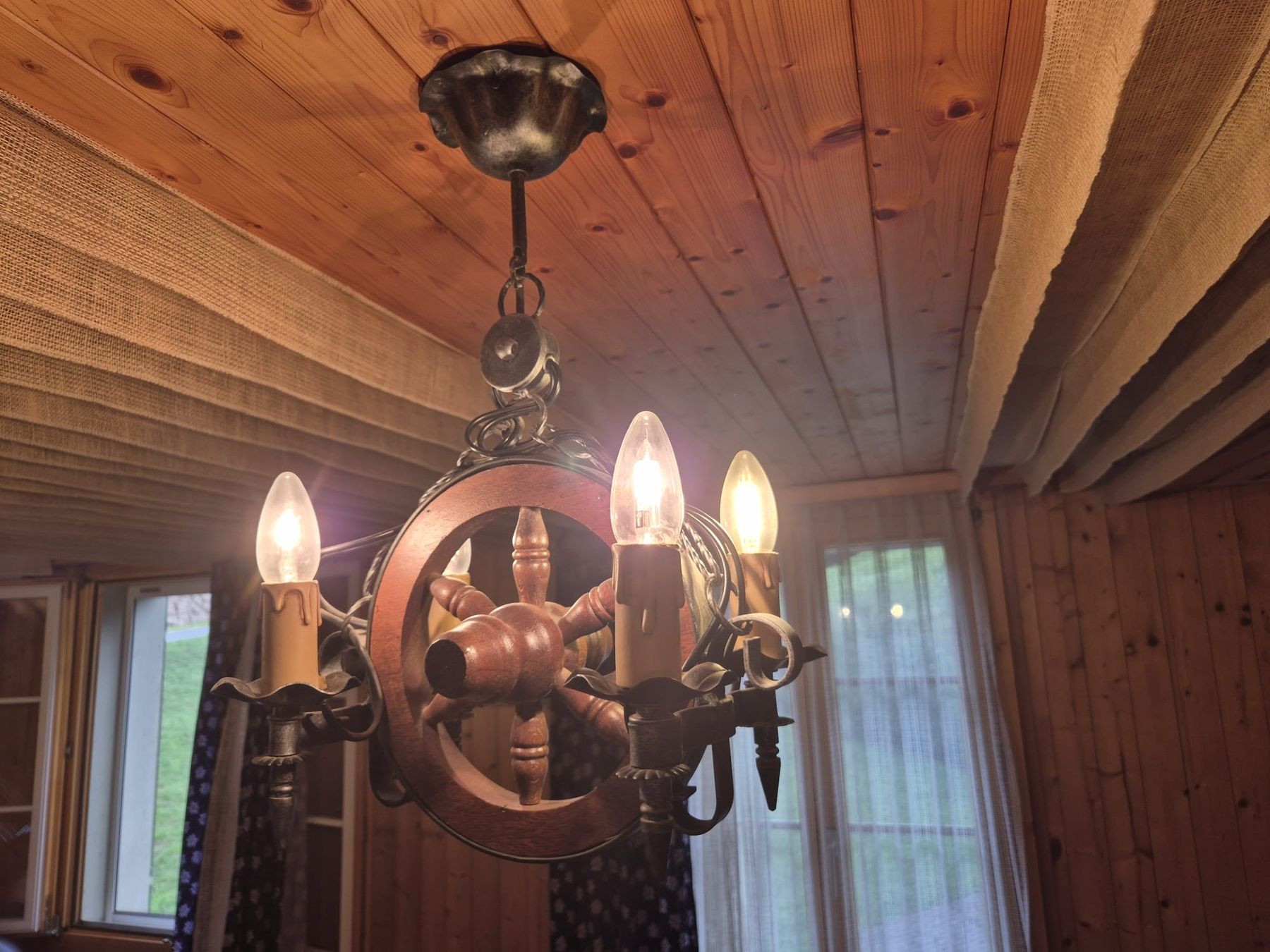 Lampadari & plafoniere: Antike Lampen – Usato da Ebnet venduto da Volvo.Power 1