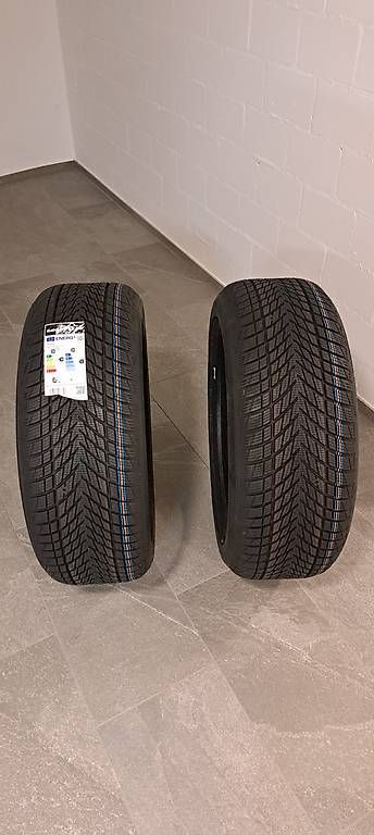 Pneumatici & Ruote complete: Neue Goodyear Winterreifen  – Usato da Beckenried venduto da towi01