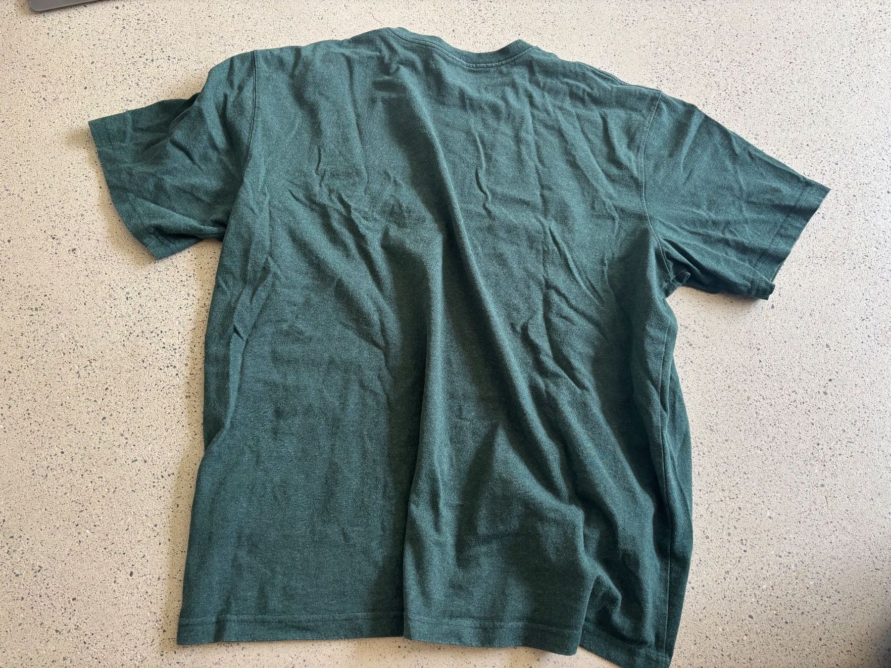 Carhartt T-Shirts: Carhartt Tshirt Dunkelgrün – Neu (gemäss Beschreibung) aus Dübendorf von jpr_scw7 1