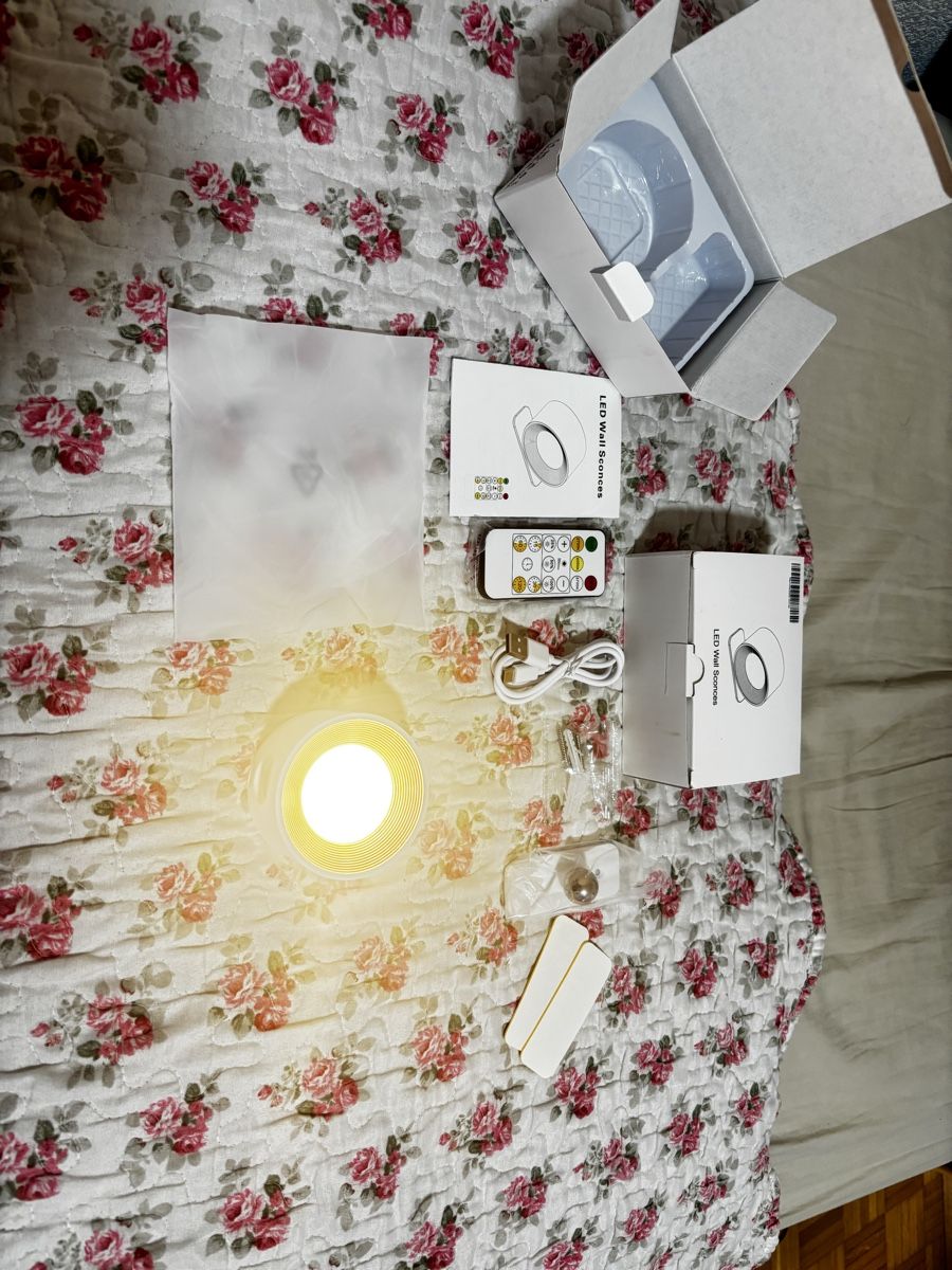 Lampes: Lampe décoratif  – Neuf avec emballage d'origine à Grandcour par tah_wxv8 2