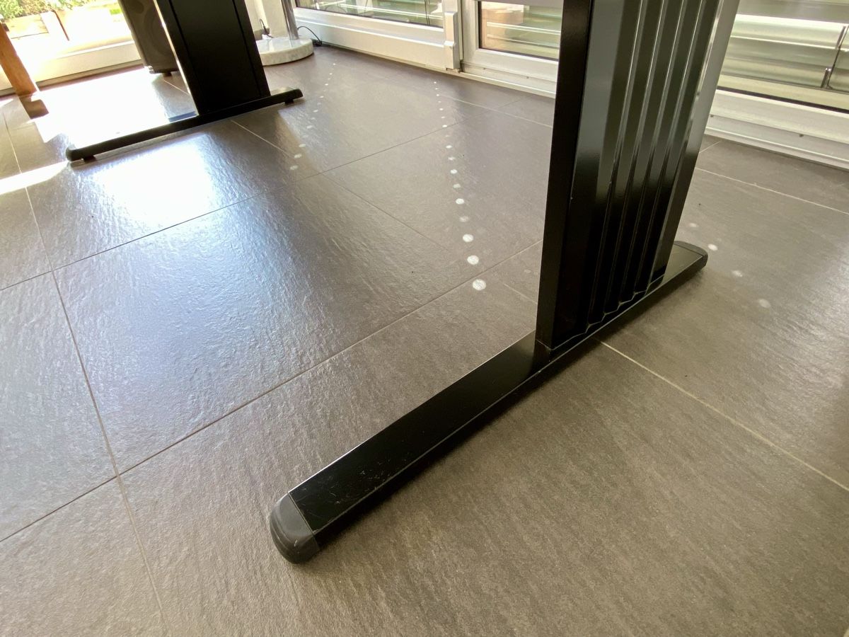 Schreibtische: Bürotisch, Arbeitstisch, gross & massiv – Gebraucht aus Murten von Defender10 1