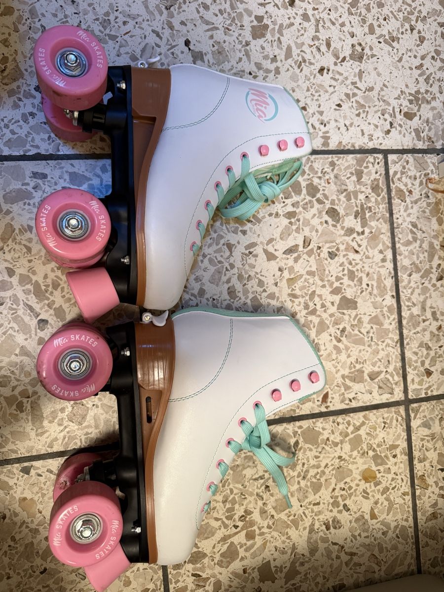 Patins à roul. & inline: Kinderrollschuhe – D'occasion à Oberglatt ZH par sam_vs55 2