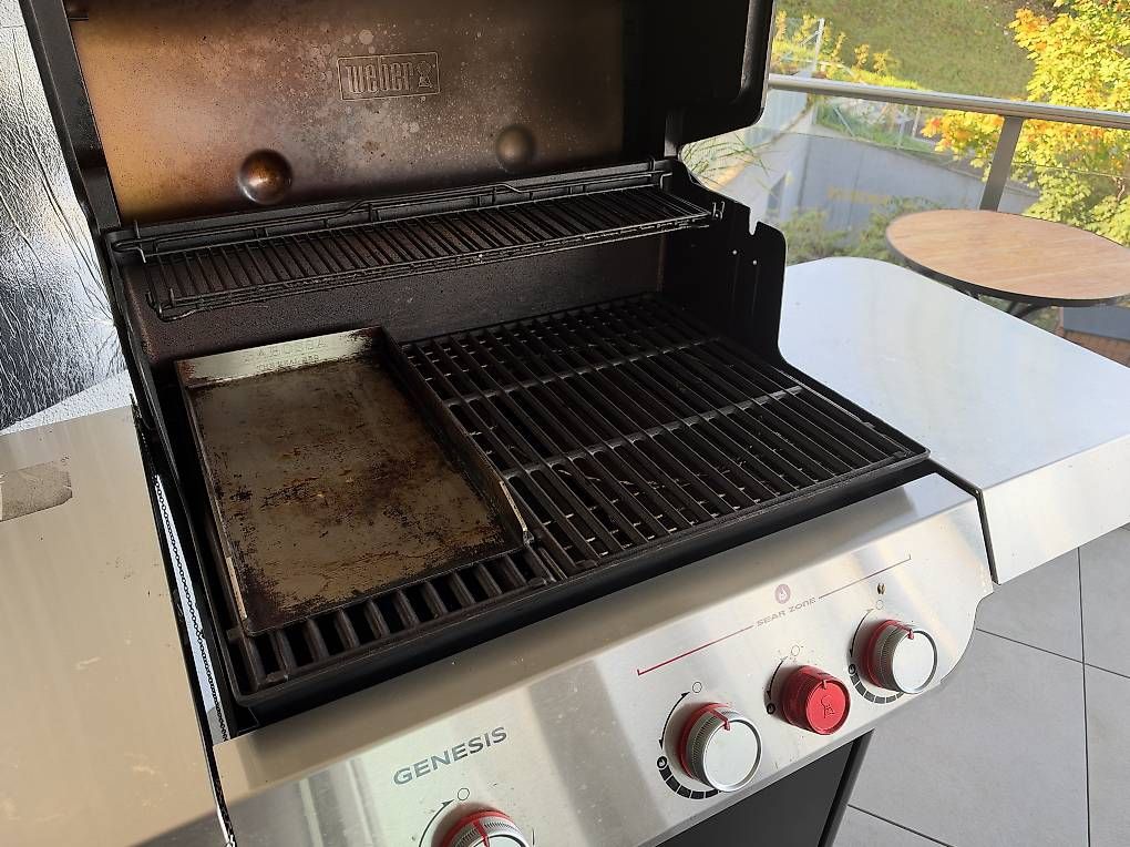 Griglie: Weber Genesis E-325s neuwertig – Usato da Gossau SG venduto da miggeli13 1