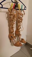Geschnürte Highheels