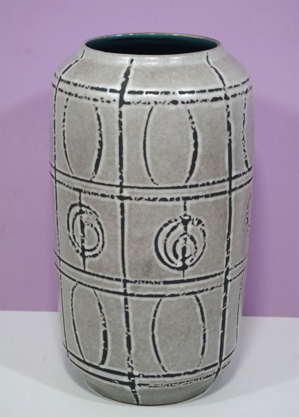 Vasi & Recipienti: tolle Vintage Bodenvase Scheurich Modell 546 – Usato da Meggen venduto da Trouvaillen