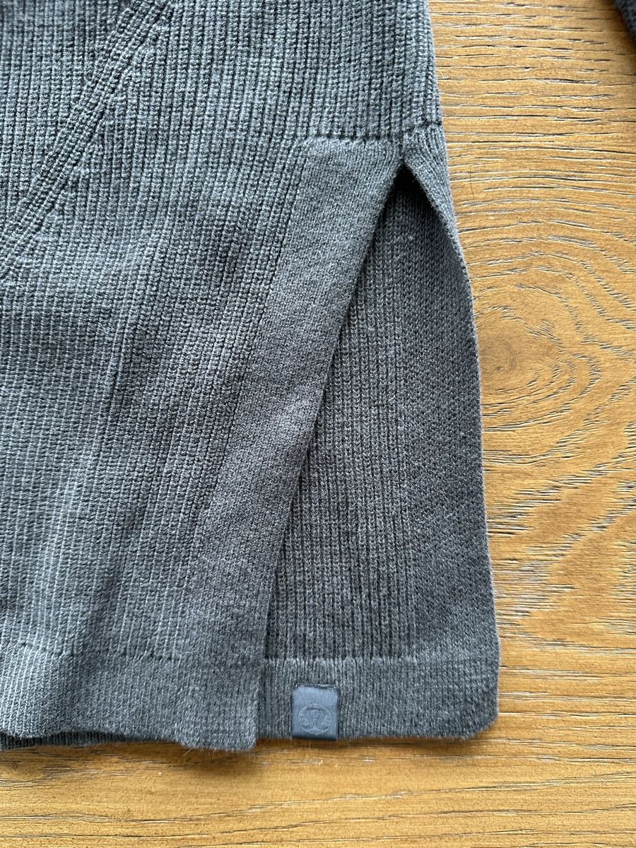 Lululemon Giacche: strickjacke von lululemon – Usato da Sarmenstorf venduto da Nila78 1
