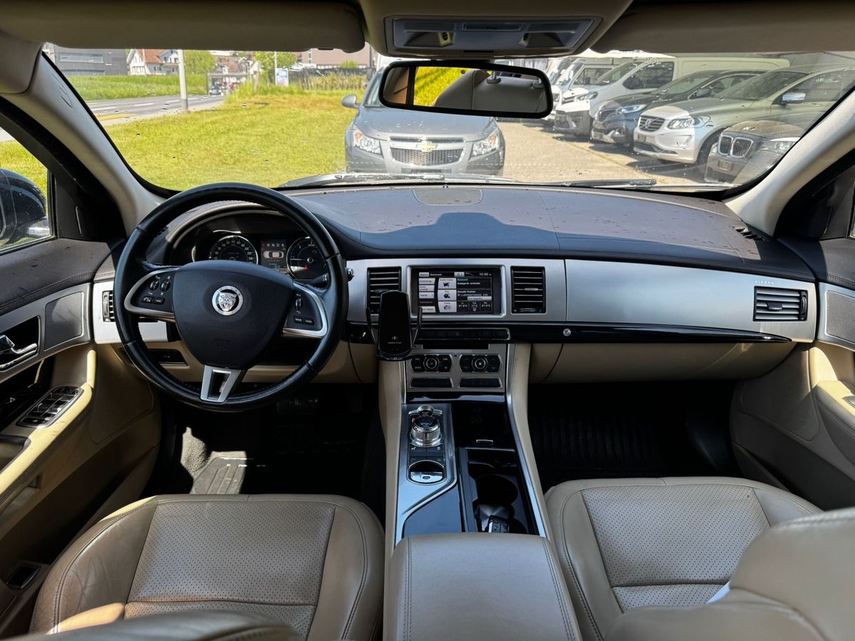 Jaguar Automobili: JAGUAR XF 3.0L Diesel S – Difettoso da Emmen venduto da Adiller77 8